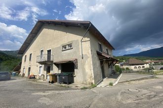 Vente Immeuble 01410, Champfromier France