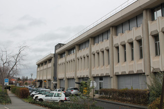Ma-Cabane - Vente Immeuble Clermont-Ferrand, 8197 m²