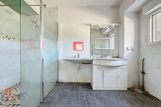 Ma-Cabane - Vente Immeuble COMMENTRY, 192 m²