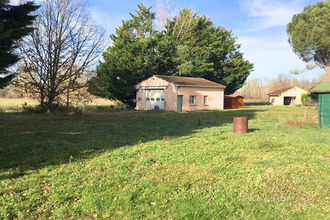 Ma-Cabane - Vente Immeuble Coufouleux, 57 m²