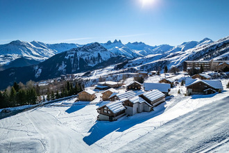 Ma-Cabane - Vente Immeuble Fontcouverte-la-Toussuire, 750 m²