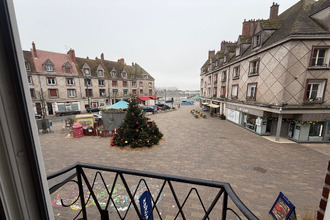 Ma-Cabane - Vente Immeuble Gien, 220 m²