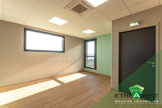 Ma-Cabane - Vente Immeuble GUICHAINVILLE, 599 m²