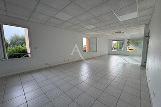 Ma-Cabane - Vente Immeuble L'ISLE-JOURDAIN, 223 m²