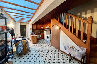 Ma-Cabane - Vente Immeuble LA FERTE-SOUS-JOUARRE, 104 m²