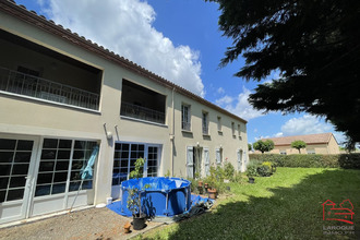 Ma-Cabane - Vente Immeuble Laroque-Timbaut, 887 m²