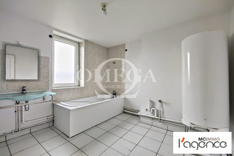 Ma-Cabane - Vente Immeuble Manneville-la-Goupil, 227 m²