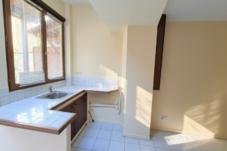 Ma-Cabane - Vente Immeuble MAULE, 195 m²