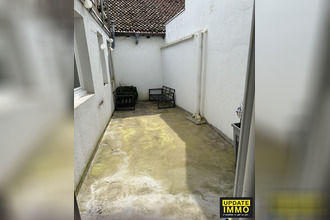 Ma-Cabane - Vente Immeuble Neufchâteau, 225 m²