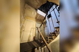 Ma-Cabane - Vente Immeuble Pont-Saint-Esprit, 200 m²