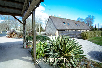 Ma-Cabane - Vente Immeuble RIEC-SUR-BELON, 330 m²
