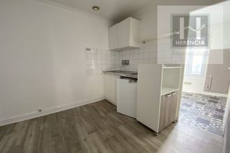 Ma-Cabane - Vente Immeuble Ruelle-sur-Touvre, 226 m²