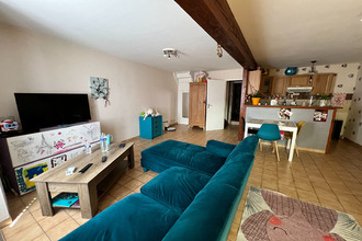 Ma-Cabane - Vente Immeuble RUELLE-SUR-TOUVRE, 215 m²