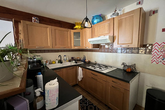 Ma-Cabane - Vente Immeuble RUELLE-SUR-TOUVRE, 215 m²