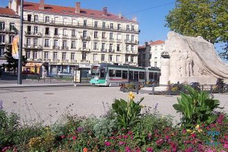 Ma-Cabane - Vente Immeuble Saint-Étienne, 211 m²