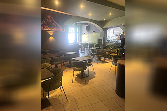 Ma-Cabane - Vente Immeuble Saint-Amand-les-Eaux, 160 m²