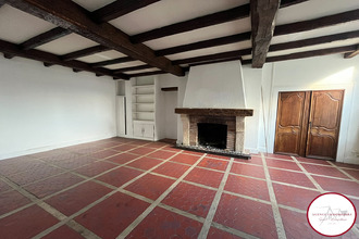 Ma-Cabane - Vente Immeuble SAINT-AMAND-MONTROND, 662 m²