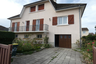 Ma-Cabane - Vente Immeuble SAINT-DOULCHARD, 207 m²