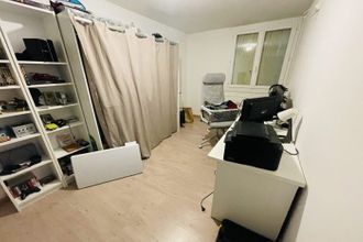 Ma-Cabane - Vente Immeuble Saint-Geniès-de-Comolas, 327 m²