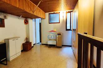 Ma-Cabane - Vente Immeuble SAINT-LAURENT-DE-LA-SALANQUE, 83 m²