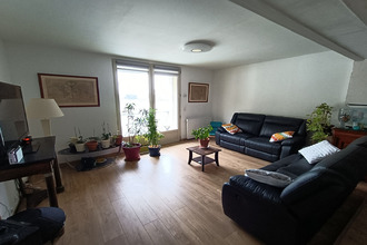 Ma-Cabane - Vente Immeuble TONNAY-CHARENTE, 237 m²