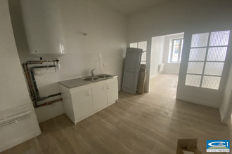 Ma-Cabane - Vente Immeuble Tournon-sur-Rhône, 228 m²
