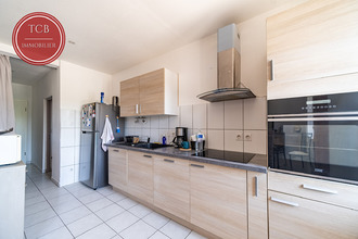Ma-Cabane - Vente Immeuble VALDIEU-LUTRAN, 250 m²