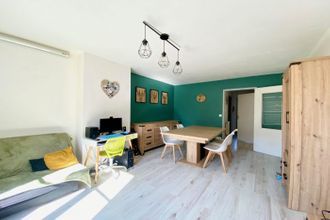 Ma-Cabane - Vente Immeuble Vrigne aux Bois, 231 m²