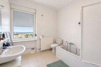Ma-Cabane - Vente Immeuble YUTZ, 250 m²