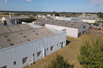 Ma-Cabane - Vente Local commercial Beaulieu-sur-Loire, 3377 m²