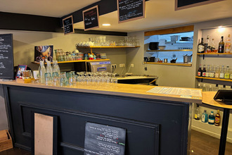 Ma-Cabane - Vente Local commercial BEAUMONT-SUR-OISE, 106 m²