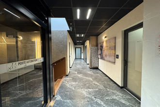 Ma-Cabane - Vente Local commercial BETHENY, 228 m²