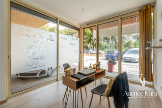 Ma-Cabane - Vente Local commercial Bormes-les-Mimosas, 27 m²