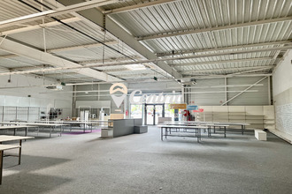 Ma-Cabane - Vente Local commercial Bressuire, 600 m²