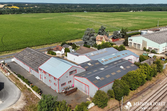 Ma-Cabane - Vente Local commercial Briare, 5450 m²