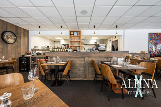 Ma-Cabane - Vente Local commercial Brides-les-Bains, 145 m²