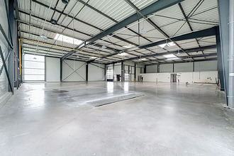 Ma-Cabane - Vente Local commercial BRISSAC-QUINCE, 807 m²