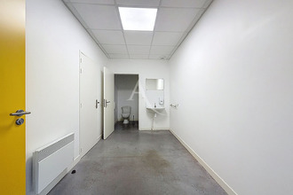 Ma-Cabane - Vente Local commercial BRISSAC-QUINCE, 807 m²