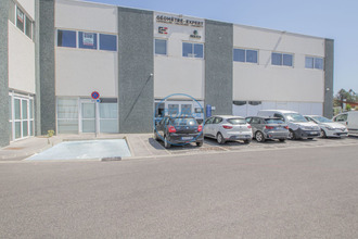 Ma-Cabane - Vente Local commercial Carqueiranne, 136 m²