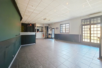 Ma-Cabane - Vente Local commercial CASTELMAUROU, 104 m²