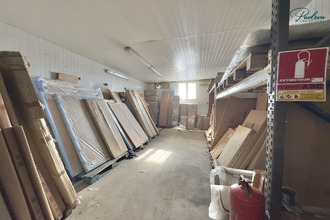 Ma-Cabane - Vente Local commercial Castries, 298 m²