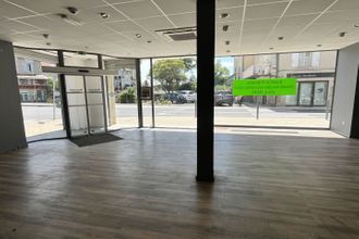 Ma-Cabane - Vente Local commercial CHABEUIL, 223 m²