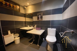 Ma-Cabane - Vente Local commercial Chalais, 261 m²