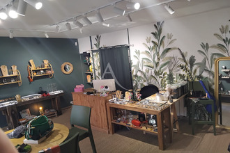 Ma-Cabane - Vente Local commercial CHALONNES-SUR-LOIRE, 50 m²