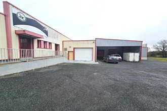 Ma-Cabane - Vente Local commercial Chambretaud, 839 m²