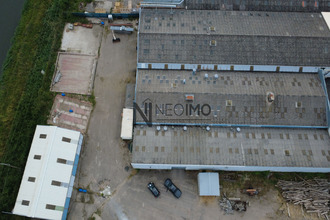 Ma-Cabane - Vente Local commercial CHARMES, 1718 m²
