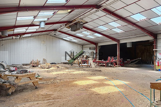 Ma-Cabane - Vente Local commercial CHARMES, 1718 m²