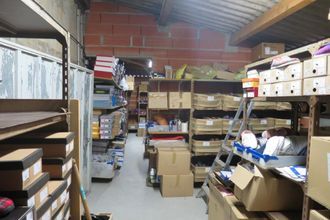 Ma-Cabane - Vente Local commercial Chasseneuil-sur-Bonnieure, 250 m²