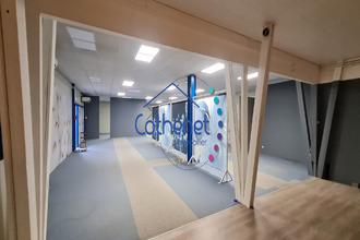 Ma-Cabane - Vente Local commercial Chauffailles, 2146 m²