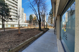 Ma-Cabane - Vente Local commercial CLERMONT-FERRAND, 142 m²